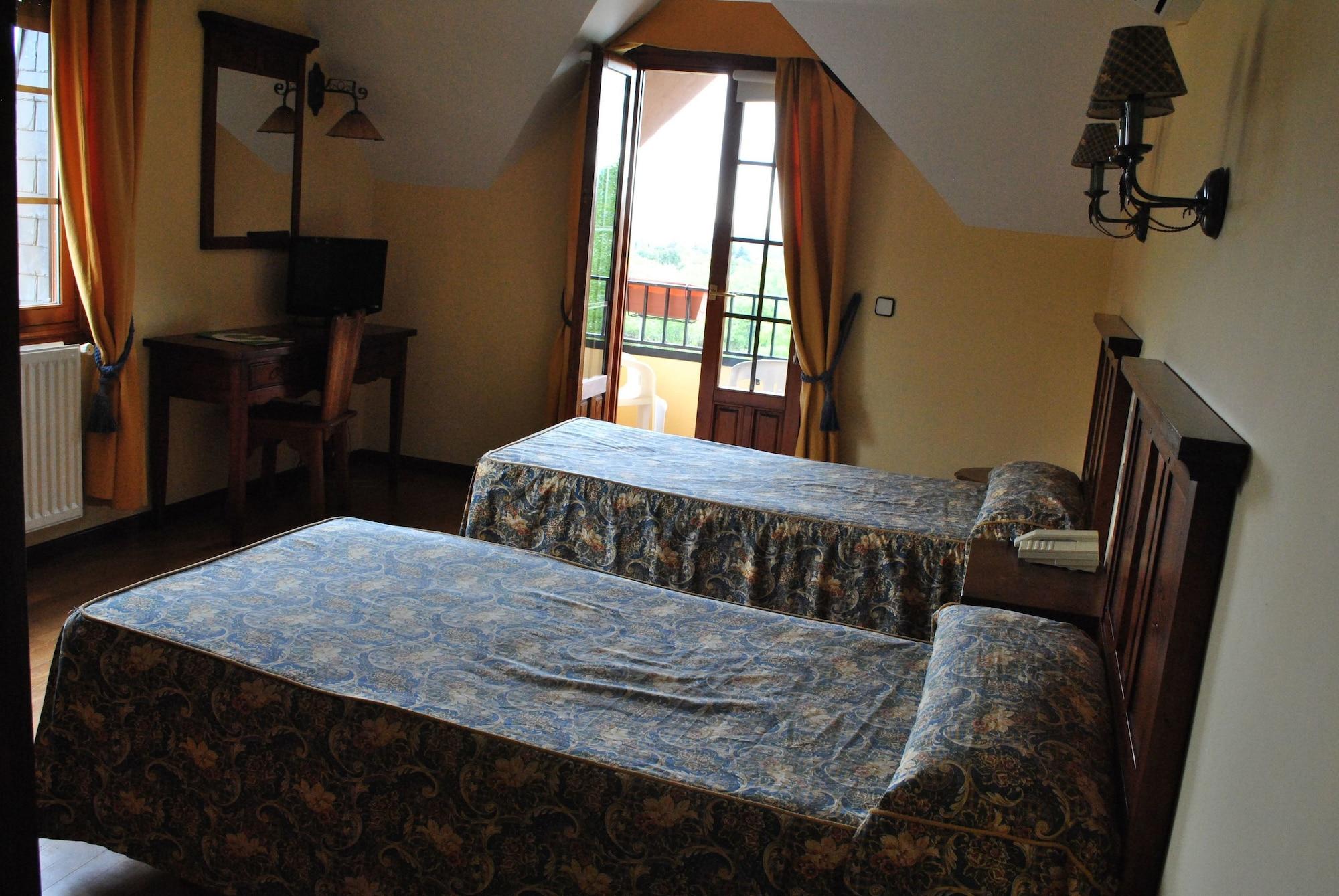 Hotel Rural Las Gacelas เบเซร์ริล เด ลา เซียรา ภายนอก รูปภาพ
